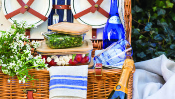 001 Mediterranean Picnic