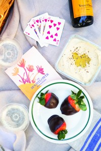 003 Mediterranean Picnic