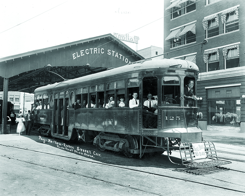 A streetcar pulling out of the central terminal – the shed is located roughly where Nebu is today. As of this writing, service is expected to begin for patrons of downtown’s new streetcar system in mid-2018.