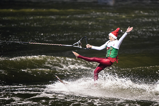 Holiday River Parade photo courtesy Carl Shortt