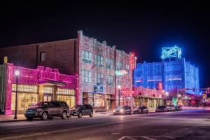 Lob 2017 Nighttime Buildings 36