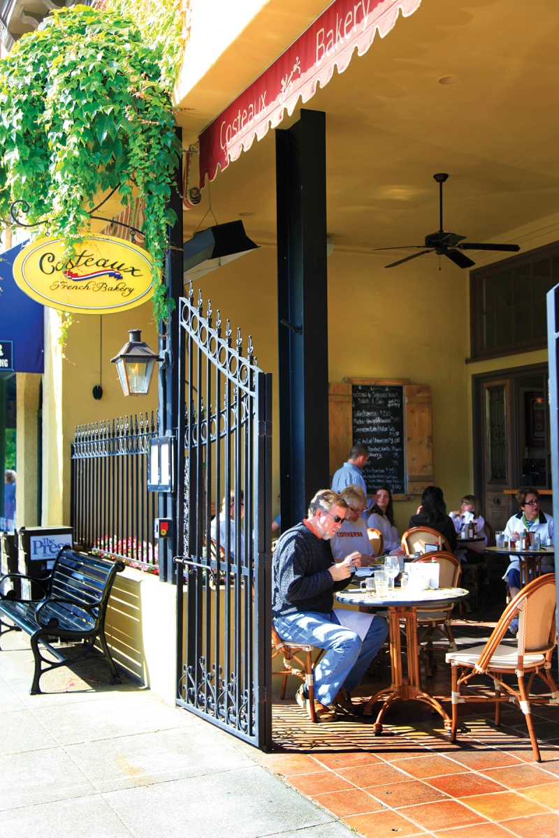 Have an al fresco breakfast at Costeaux French Bakery. photo courtesy Healdsburg CVB