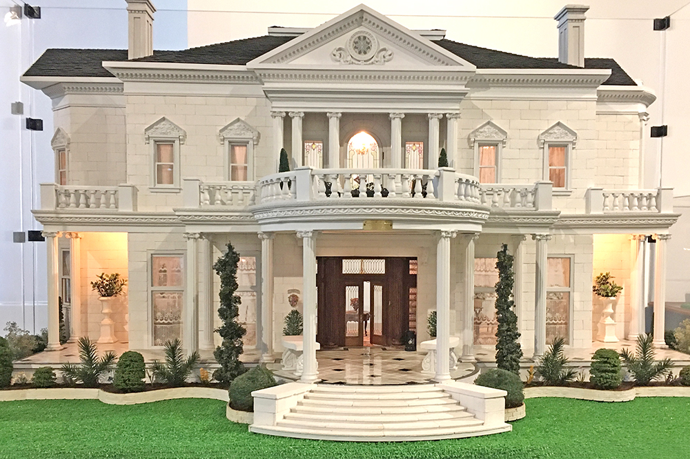 The miniature houses at the History Museum of Mobile represent actual Mobile and Alabama structures.