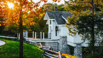 Bc Spa Cottage Fall