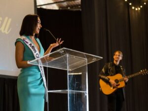 Miss Oklahoma Sunny Day Hosted the Program Featuring a Musical Performance by Kyle Dillingham. Photo by AJ Stegall.